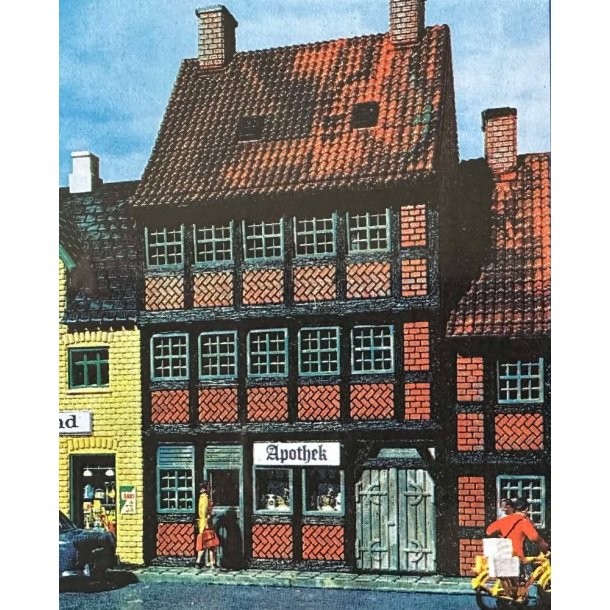 Byhus, Apotek