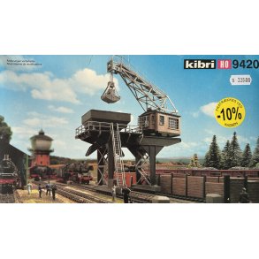 KIBRI. Stort kul depot med kulkran.